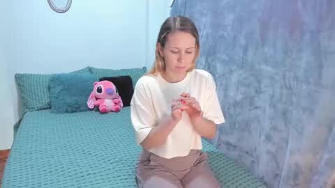 Snapshot of _jennyxoxo_ chatting on 03.07.25 JENNY online show from 03.07.25