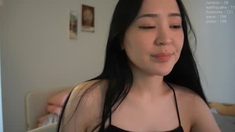 Snapshot of _jikey_ chatting on 12.19.24 Jaki online show from 12.19.24