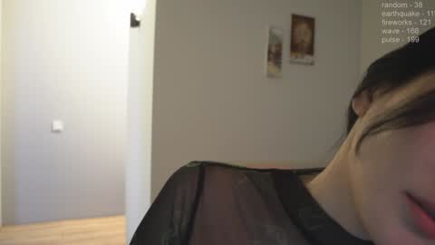 Snapshot of _jikey_ chatting on 01.08.25 Jaki online show from 01.08.25