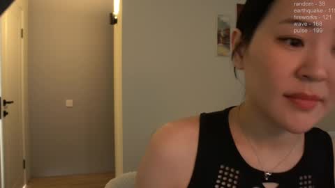 Snapshot of _jikey_ chatting on 02.28.25 Jaki online show from 02.28.25