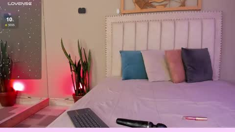 Snapshot of _jireh33_ chatting on 02.26.25 online show from 02.26.25