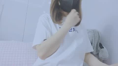 Snapshot of _joly_ chatting on 09.13.25 Joly online show from 09.13.25