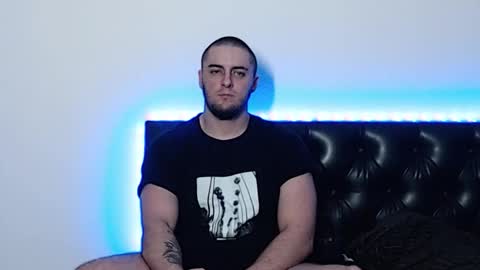 Snapshot of _joni_new_ chatting on 10.10.25 Joni online show from 10.10.25