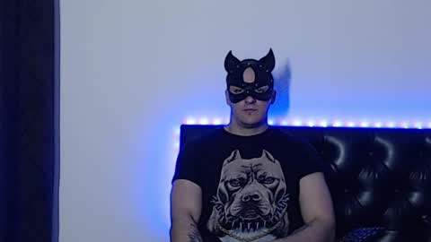 Snapshot of _joni_new_ chatting on 11.14.25 Joni online show from 11.14.25