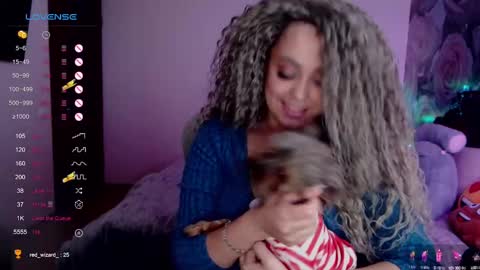 Snapshot of _just_a_queen_3 chatting on 01.11.25 _just_a_queen_3 online show from 01.11.25