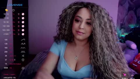 Snapshot of _just_a_queen_3 chatting on 02.02.25 _just_a_queen_3 online show from 02.02.25