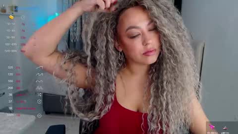 Snapshot of _just_a_queen_3 chatting on 10.16.25 _just_a_queen_3 online show from 10.16.25