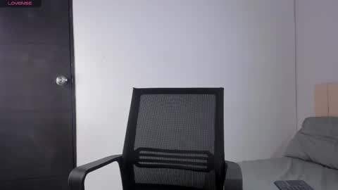 justin online show from 02.08.26