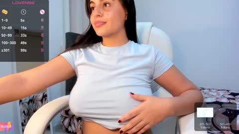 Snapshot of _karina18 chatting on 01.20.25 Karina online show from 01.20.25