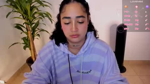     online show from 12.01.25