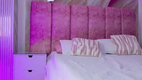 Kendall online show from 02.28.26