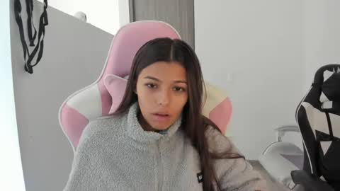 khloe sweet online show from 10.28.25