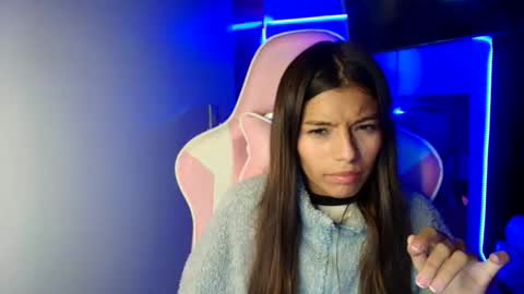 Snapshot of _khloe_sweet chatting on 05.13.26 khloe sweet online show from 05.13.26