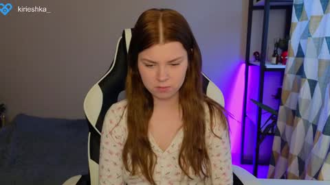 Molly   Emily online show from 01.05.25