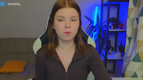 Molly   Emily online show from 01.12.25