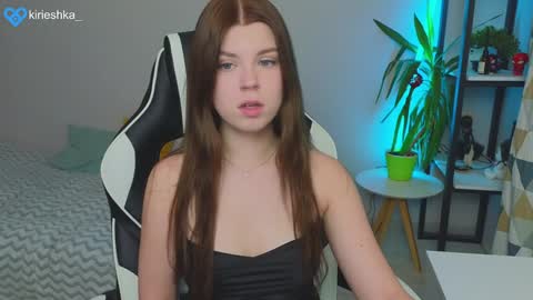 Molly   Emily online show from 01.16.25