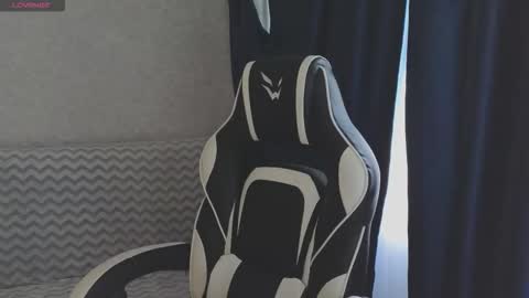 Molly   Emily online show from 09.23.25