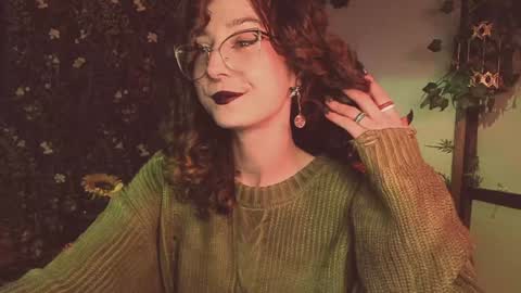 Snapshot of _lady_luna_ chatting on 01.13.25 Lady Luna online show from 01.13.25