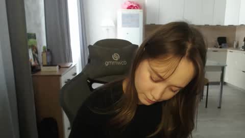 _lalune_ online show from 03.07.26