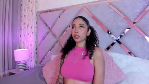 Lanna  online show from 02.10.25