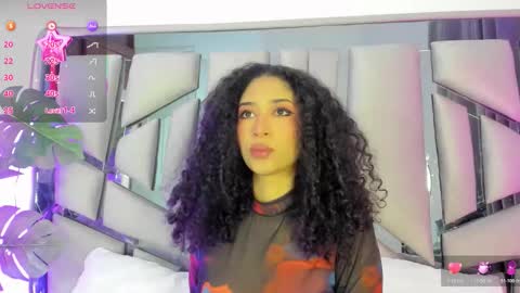 Lanna  online show from 03.24.26