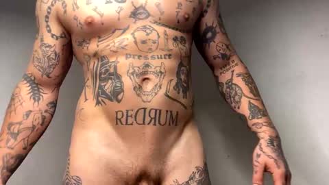 Layne online show from 12.04.24