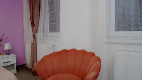 Lena Paul online show from 02.26.25