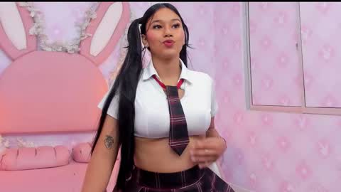  Lia Swan  online show from 02.01.26