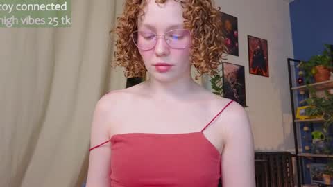 Salome   Lovense always on from 5 tk   My content and your custom requests  online show from 02.09.25