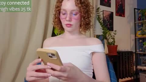 Salome   Lovense always on from 5 tk   My content and your custom requests  online show from 02.15.25