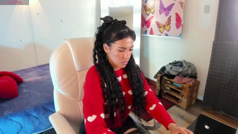 Lili  online show from 01.07.25