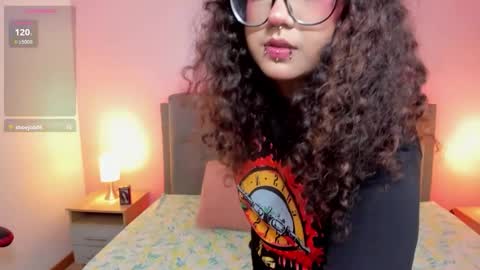 Snapshot of _lilly_miller chatting on 09.11.25 Liily online show from 09.11.25