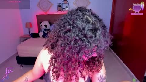 Snapshot of _lilly_miller chatting on 10.07.25 Liily online show from 10.07.25