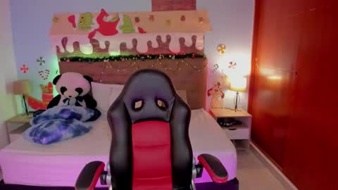 Liily online show from 12.04.25