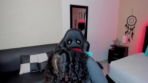 Liily online show from 02.28.26