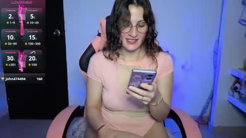 Lindasy online show from 05.22.26