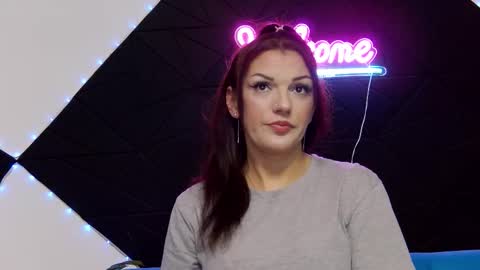 Lisa online show from 02.12.26