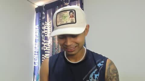 Snapshot of _logan_colton_ chatting on 10.17.25 _logan_colton_ online show from 10.17.25