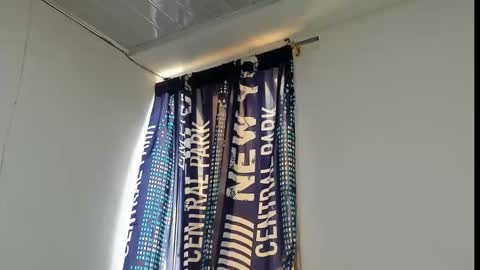 Snapshot of _logan_colton_ chatting on 11.18.25 _logan_colton_ online show from 11.18.25