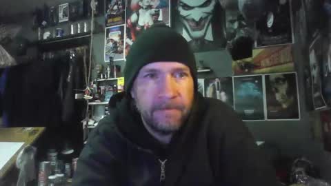 Snapshot of _longfellow chatting on 03.13.26 That guy online show from 03.13.26