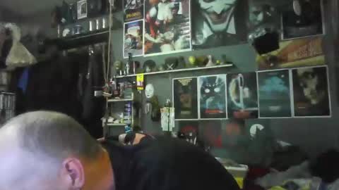 Snapshot of _longfellow chatting on 03.14.26 That guy online show from 03.14.26