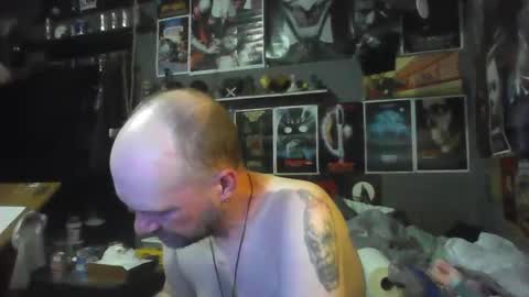 Snapshot of _longfellow chatting on 03.16.26 That guy online show from 03.16.26