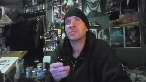 Snapshot of _longfellow chatting on 03.18.26 That guy online show from 03.18.26