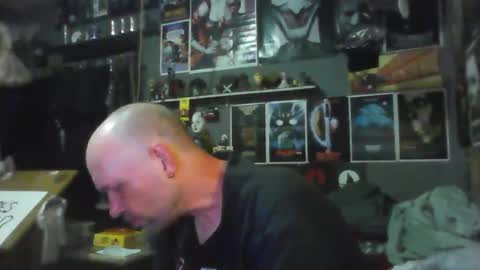 Snapshot of _longfellow chatting on 03.28.26 That guy online show from 03.28.26