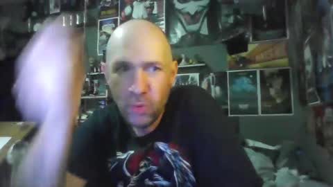 Snapshot of _longfellow chatting on 03.29.26 That guy online show from 03.29.26