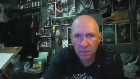 Snapshot of _longfellow chatting on 04.03.26 That guy online show from 04.03.26