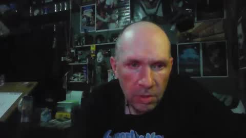 Snapshot of _longfellow chatting on 04.04.26 That guy online show from 04.04.26