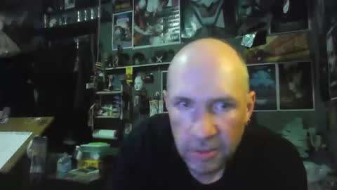 Snapshot of _longfellow chatting on 04.06.26 That guy online show from 04.06.26