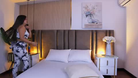 Luisa merrid online show from 04.10.26