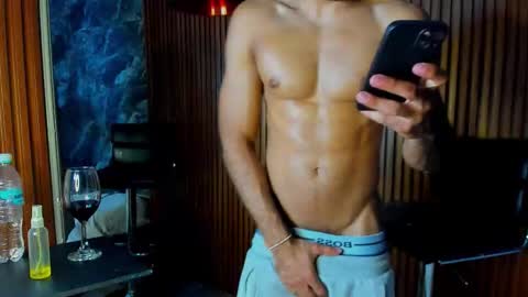 _luca_flame online show from 09.15.25